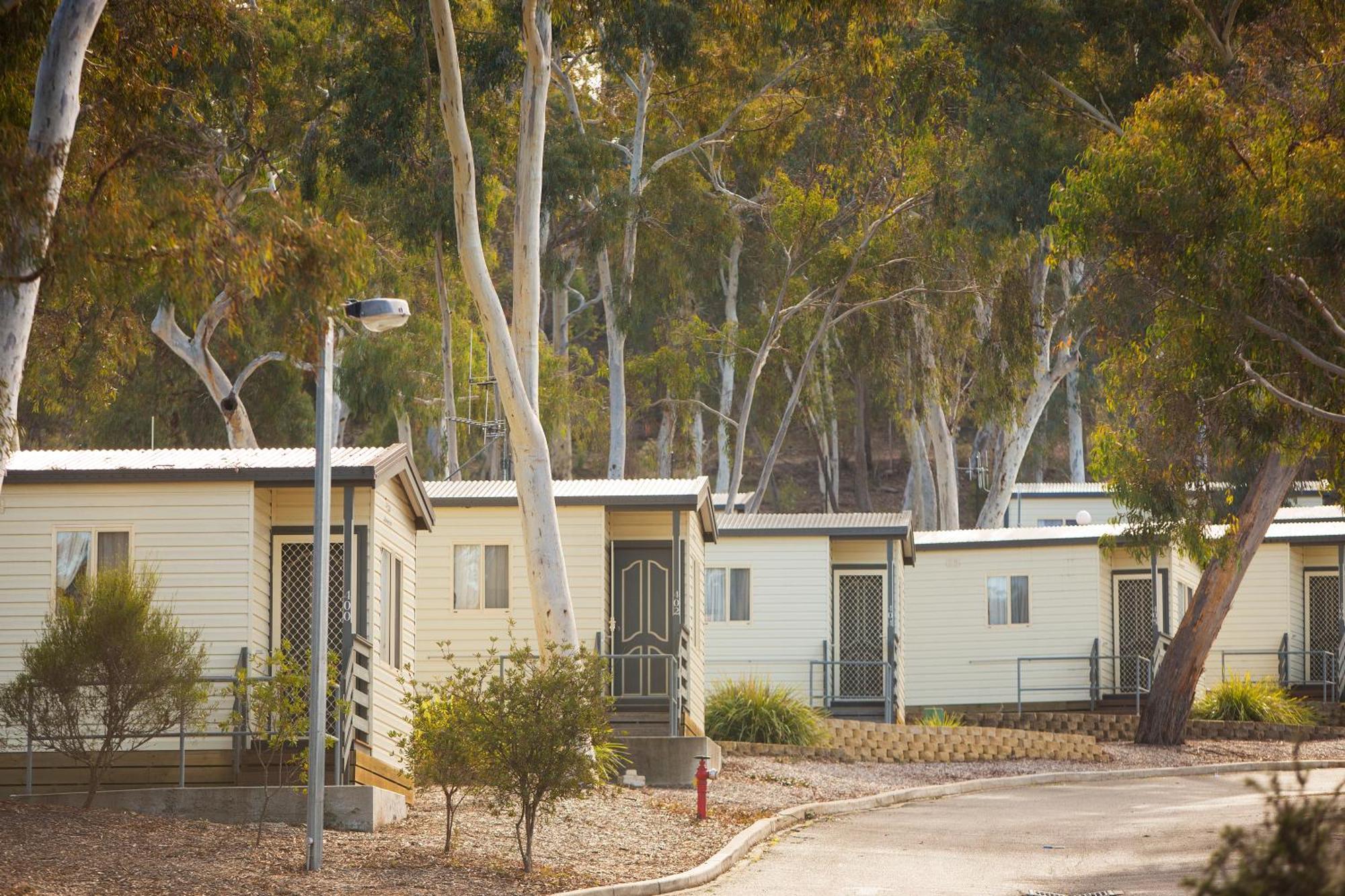 Alivio Tourist Park Canberra Bagian luar foto