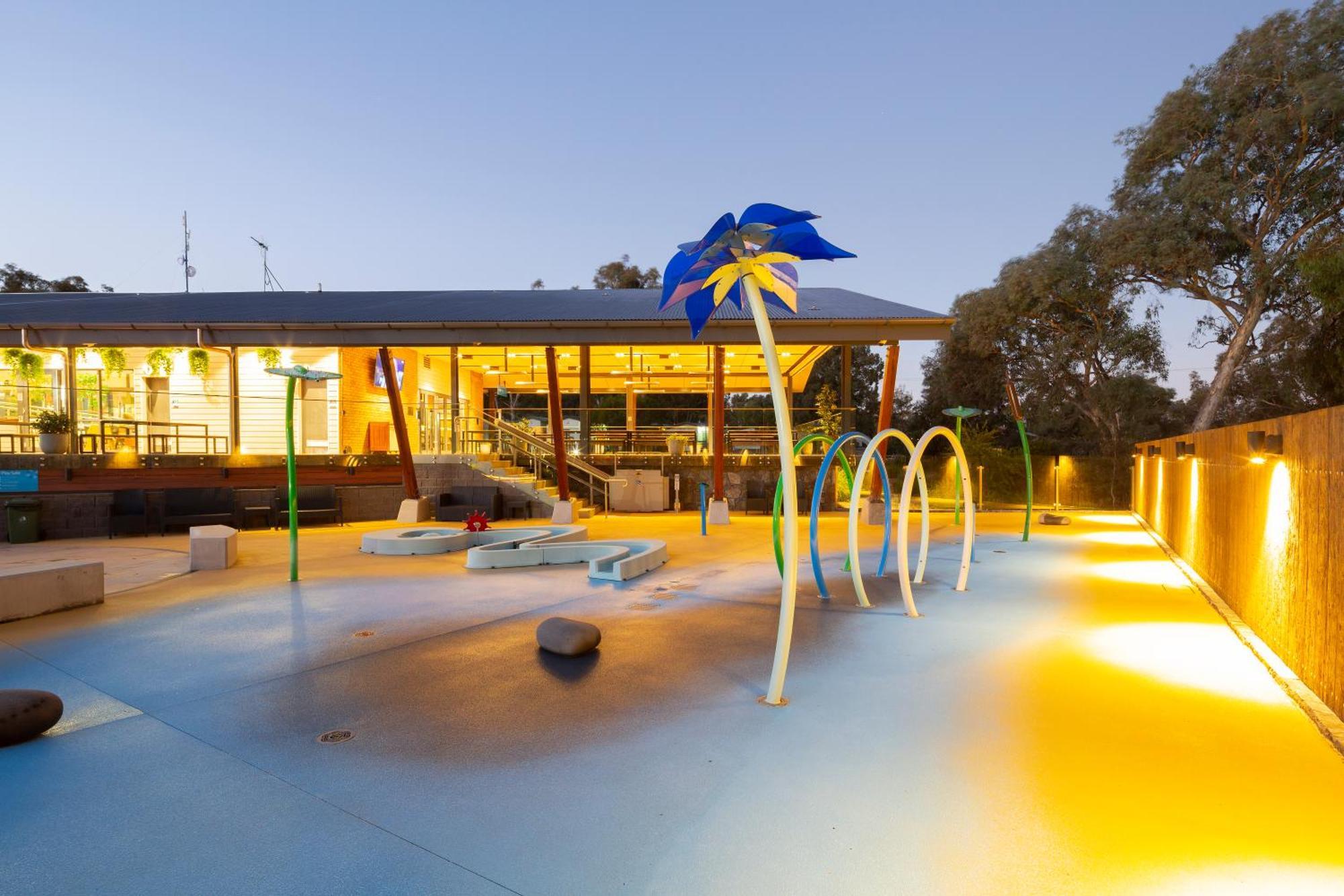 Alivio Tourist Park Canberra Bagian luar foto